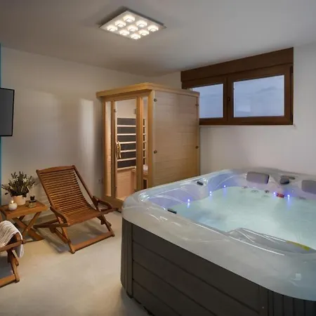 Holiday In With Terrace, Air Conditioning, W-lan, Washing Machine 4740-1 *
